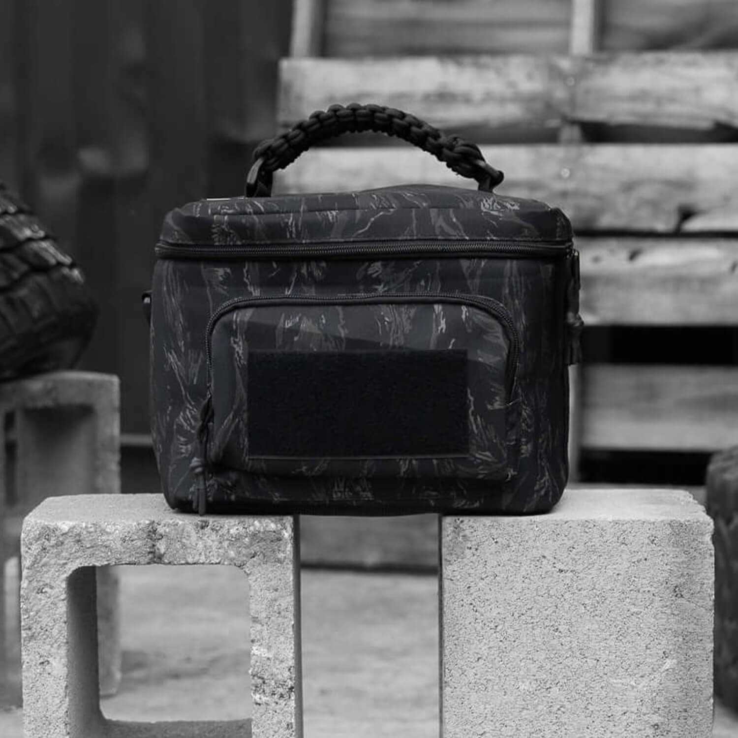 12L Large Tactical Lunch Box / 12 Pack Can Cooler