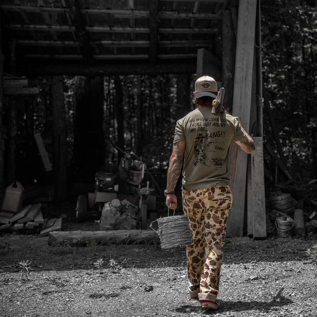 Me When Someone Talk About My Dog Men's T-Shirt