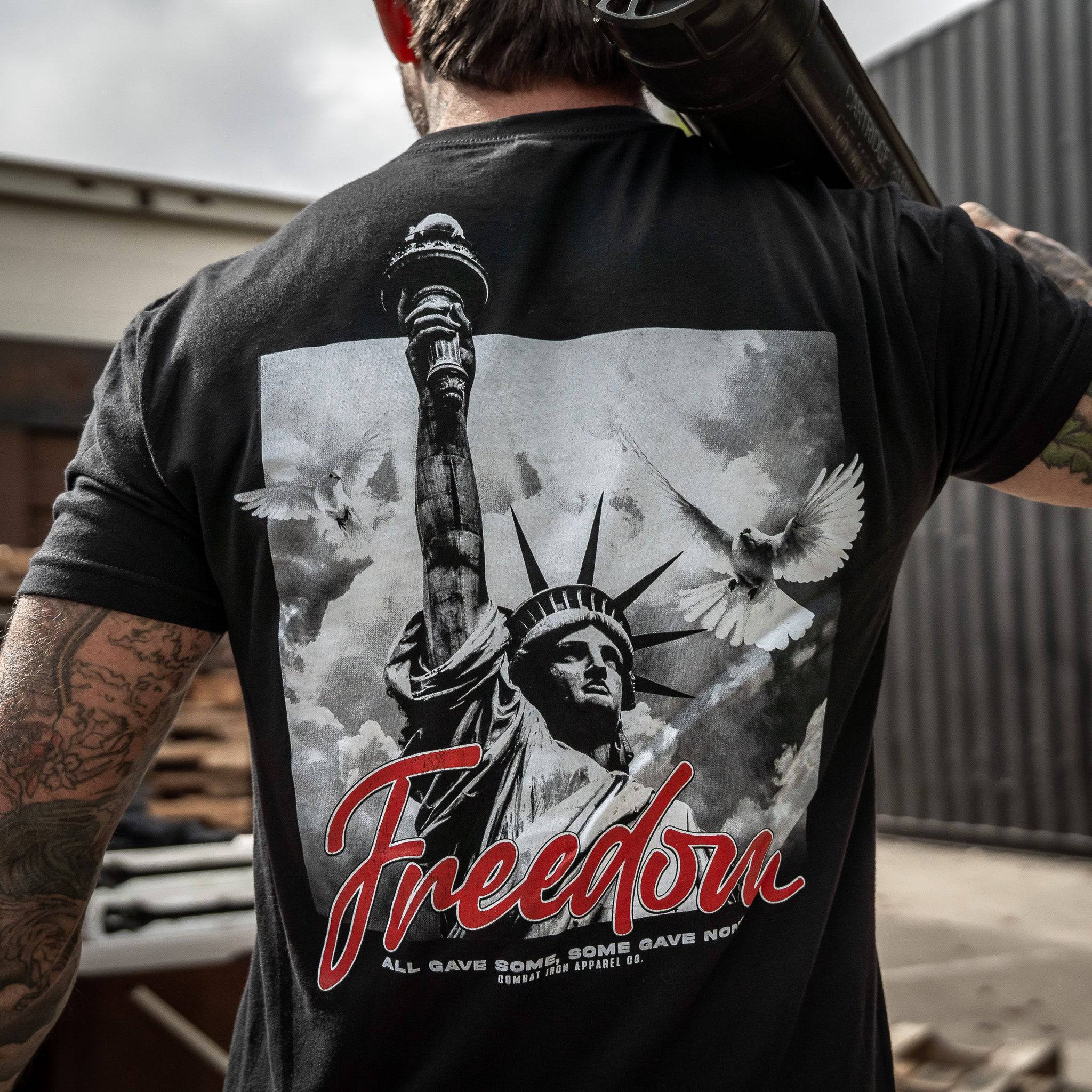Freedom Statue Men's T-Shirt